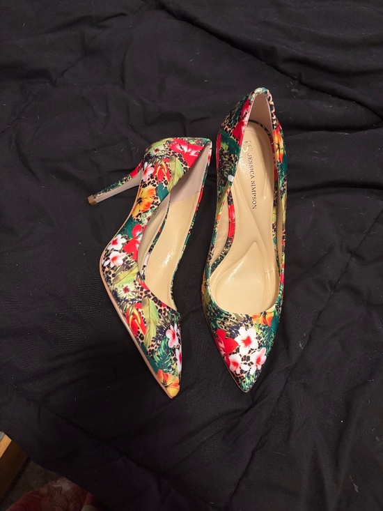 Jessica Simpson Shoes - Jessica Simpson Heel 6.5